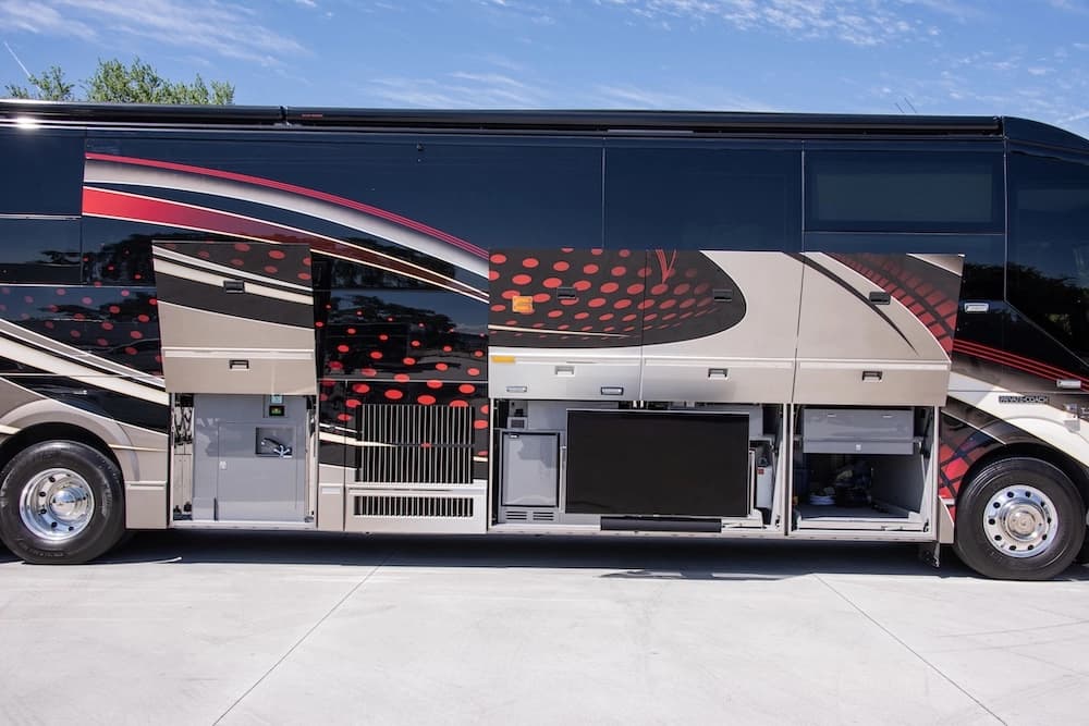 2019 Prevost Liberty Elegant Lady H3-45 Coach - Image 5