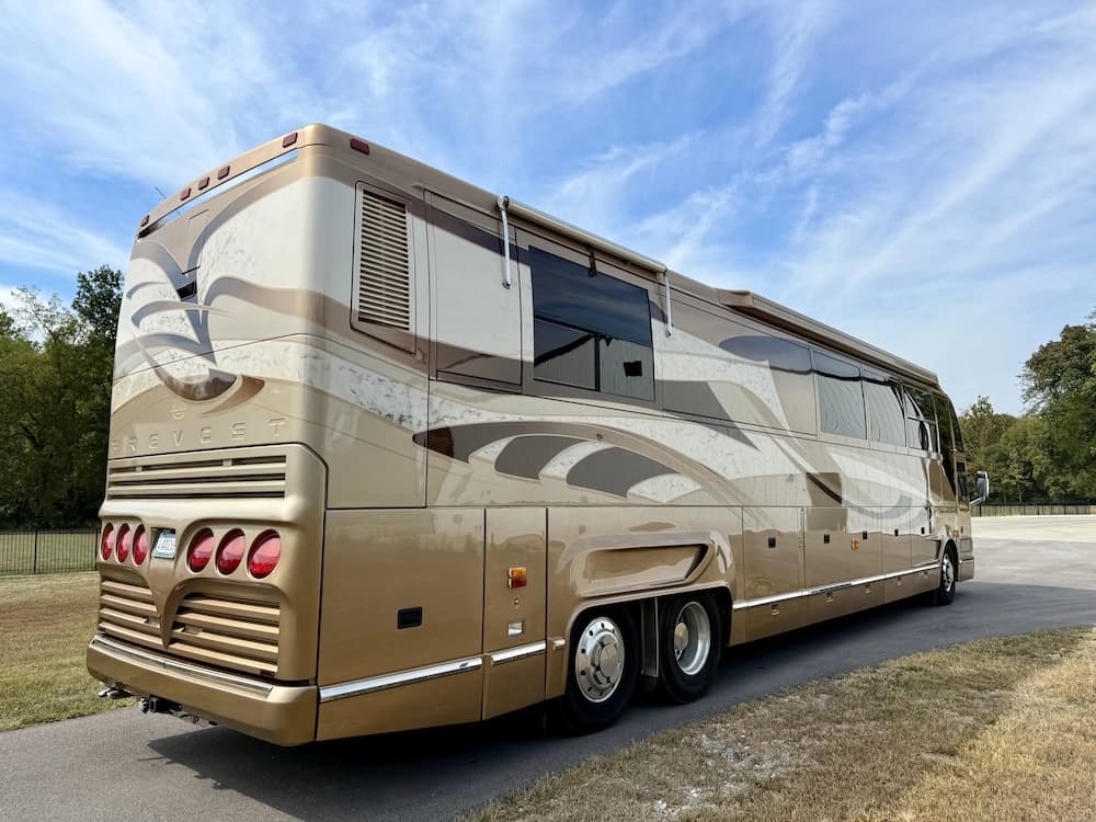 2000 Prevost Marathon H3-45 Motorhome - Image 9