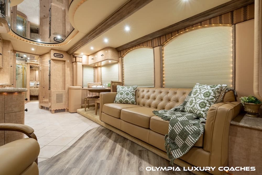 2002 Prevost Liberty XLII Coach - Image 36