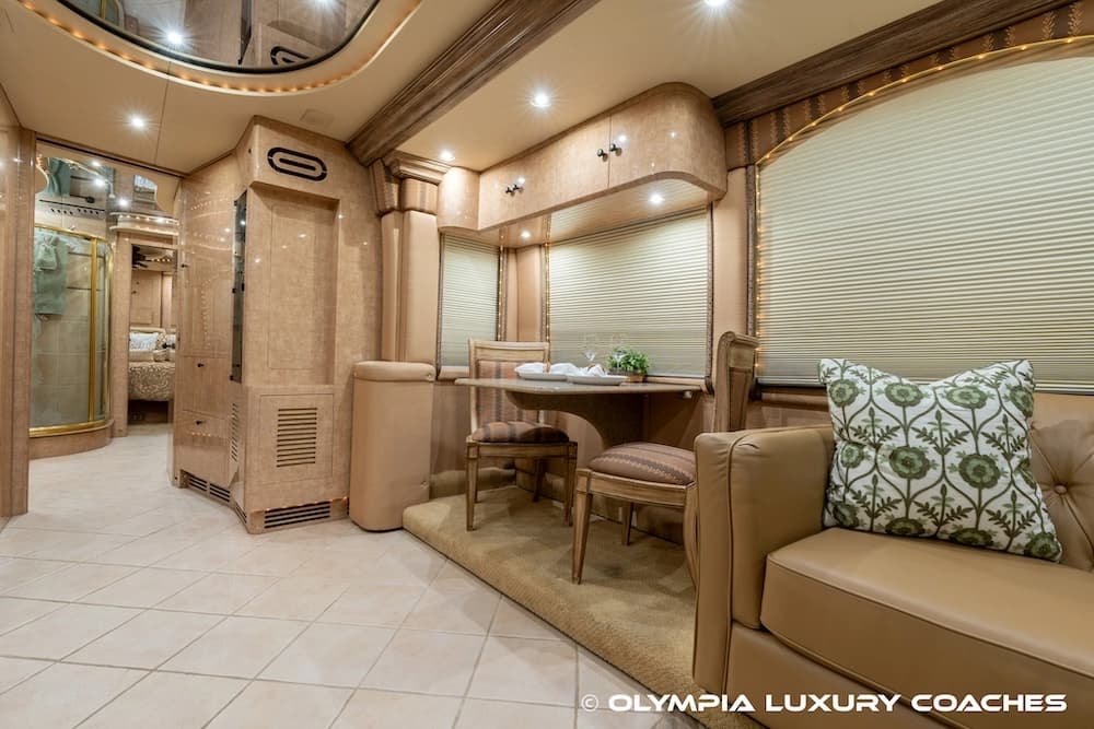 2002 Prevost Liberty XLII Coach - Image 41