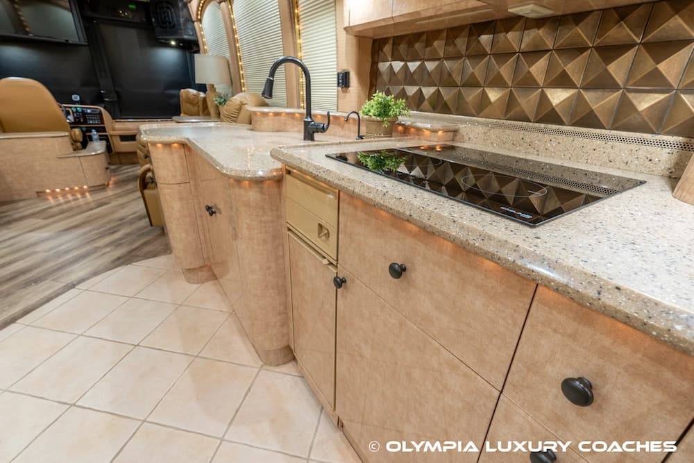 2002 Prevost Liberty XLII Coach - Image 49