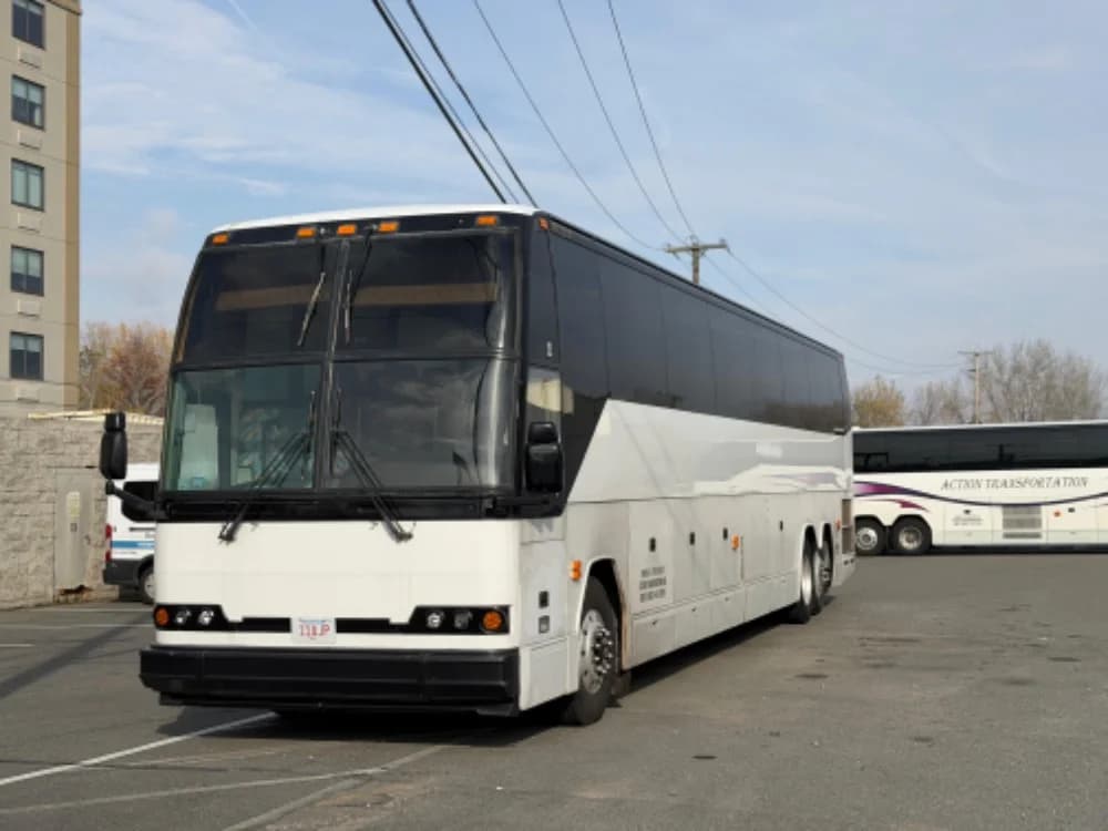 2000 Prevost H3-45 - Image 13