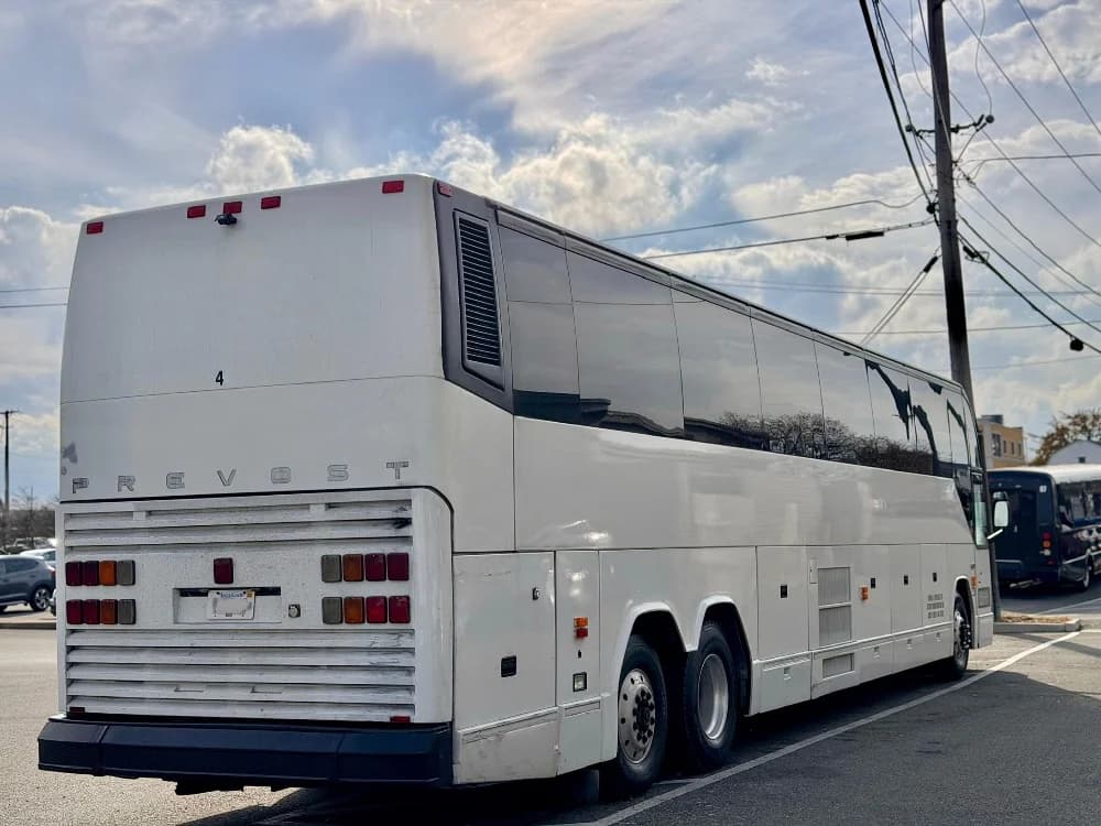 2000 Prevost H3-45 - Image 6