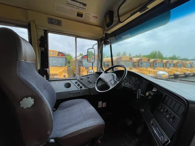 2012 International CE Diesel - Image 12