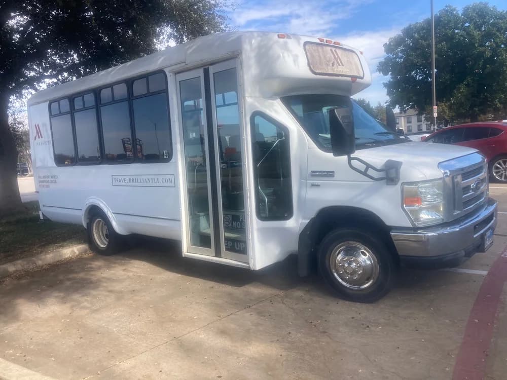 2010 Ford E350 flex fuel - Image 2