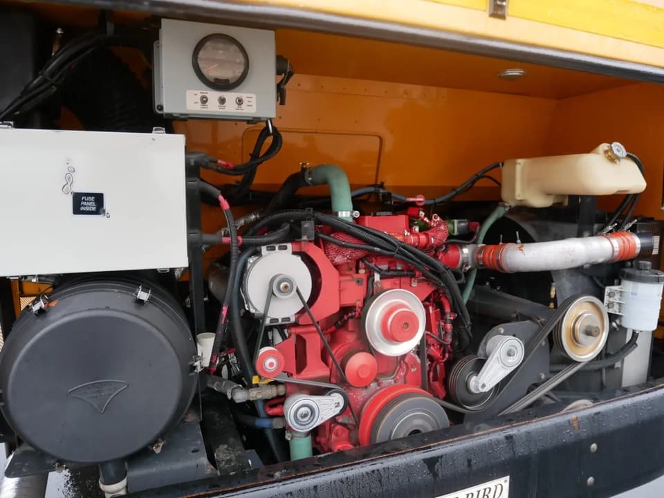 2012 Blue Bird All American - Image 10