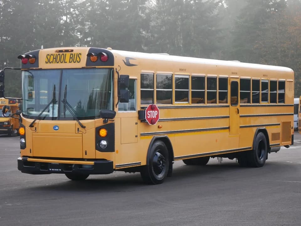 2012 Blue Bird All American - Image 2