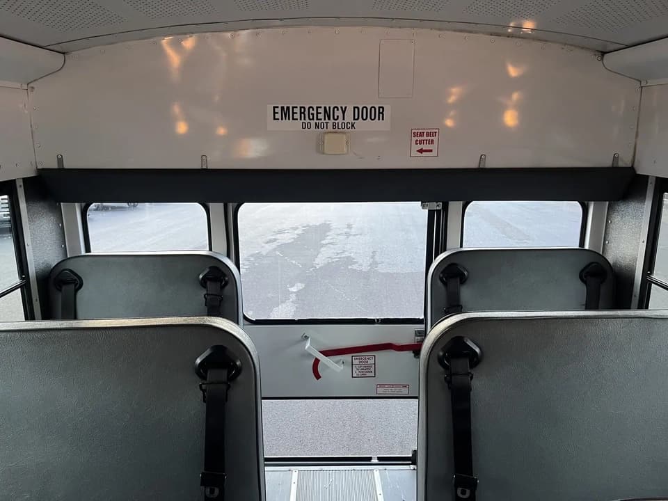 2007 Collins Bus Super Bantam - Image 7