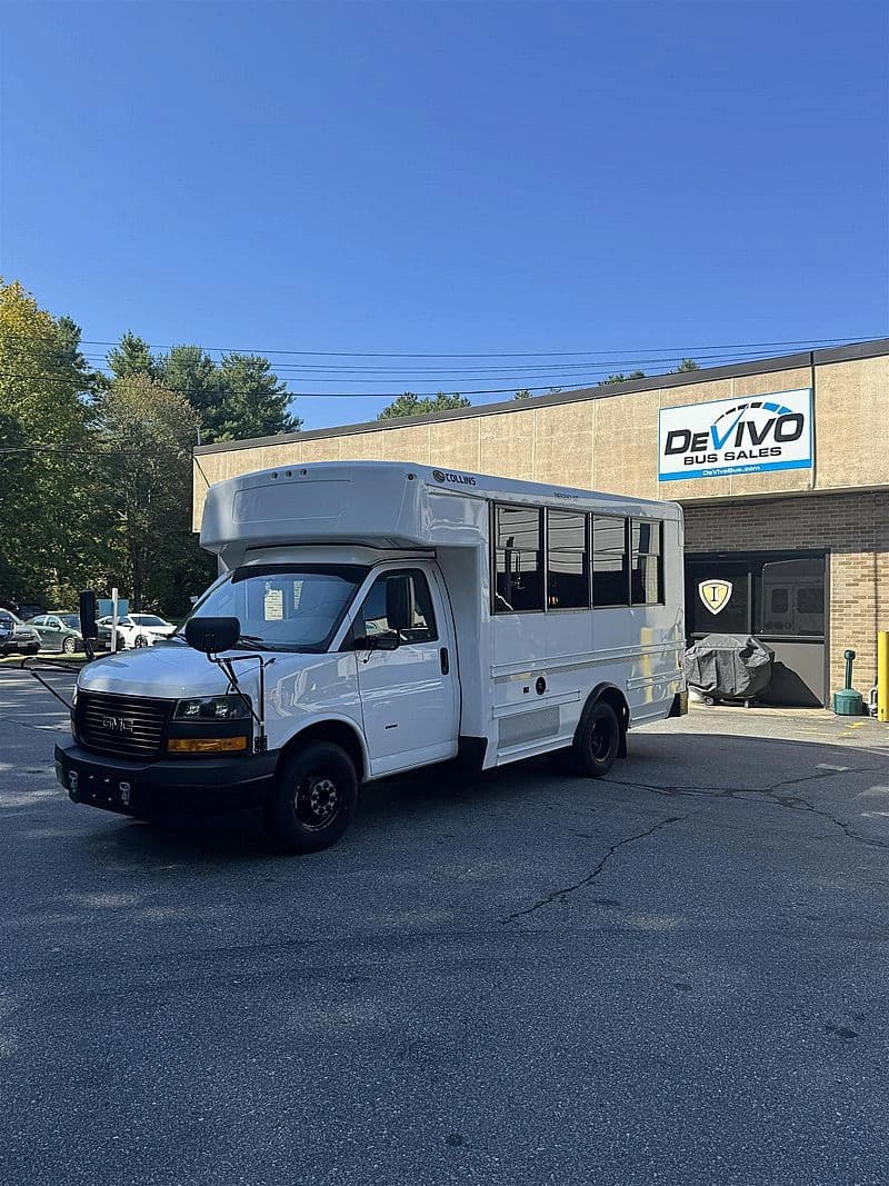 2025 Collins Unknown Cutaway - Image 3