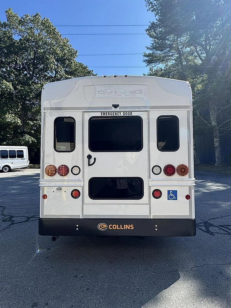 2025 Collins Unknown Cutaway - Image 4