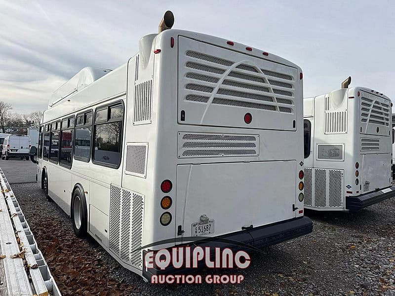 2016 Cummins 6.7 Shuttle Bus - Image 4