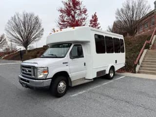 2012 Ford E350 bus