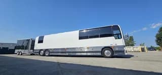 2003 Prevost XLII bus