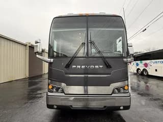 2004 Prevost XLII bus