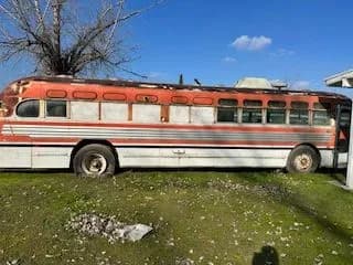 1947 GMC TDH3610 bus