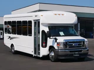 2026 Ford Starcraft MVP bus