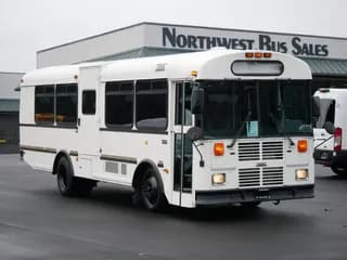 2006 Thomas Built Saf-T-Liner bus