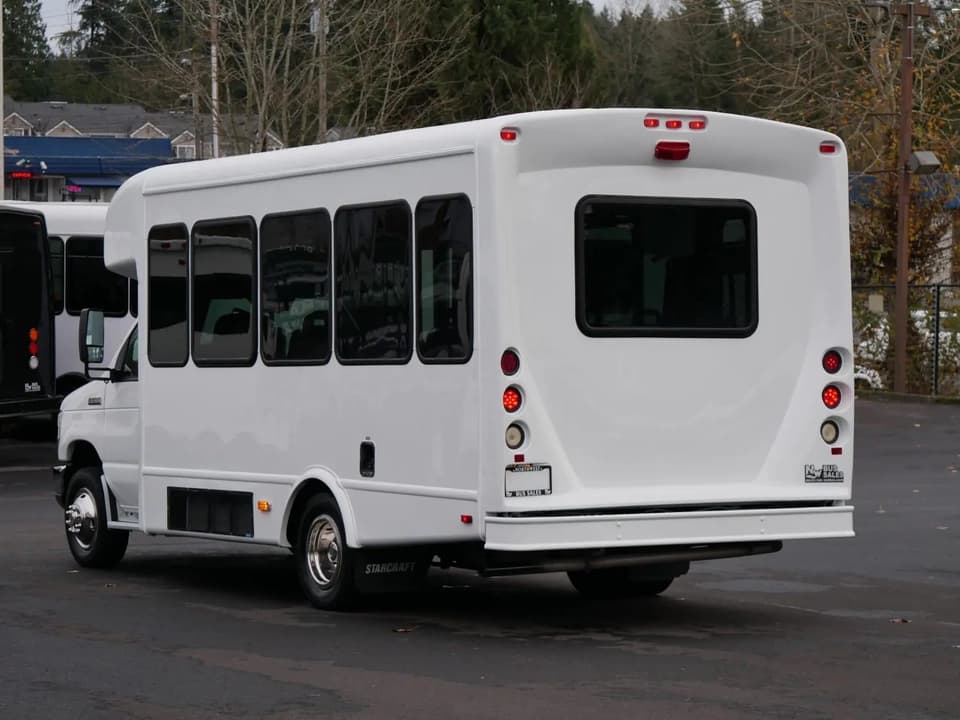 2012 Starcraft Allstar - Image 4