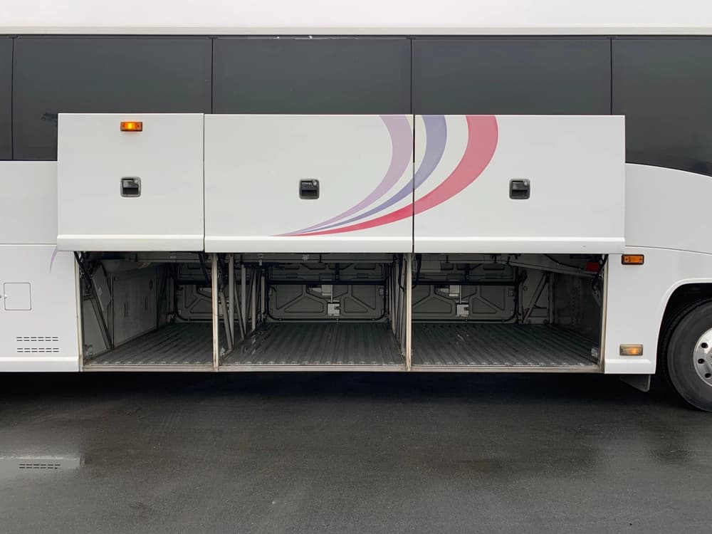 2007 MCI J4500 Coach - Image 15