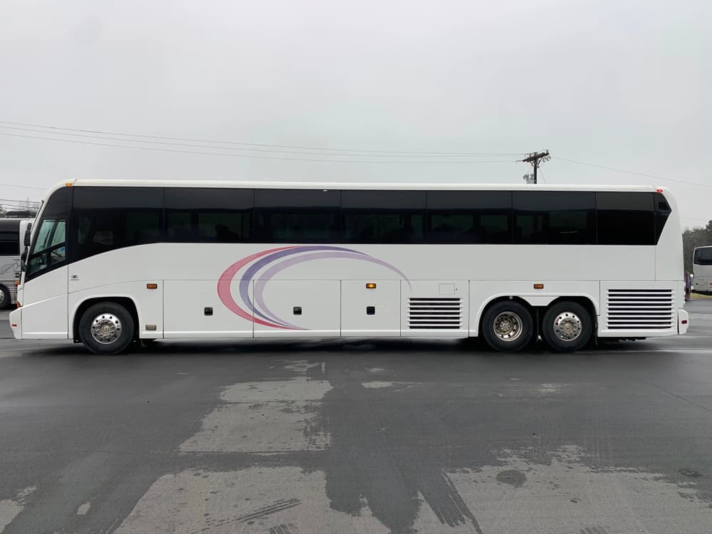 2007 MCI J4500 Coach - Image 6