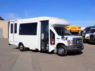 2017 Startrans Senator bus