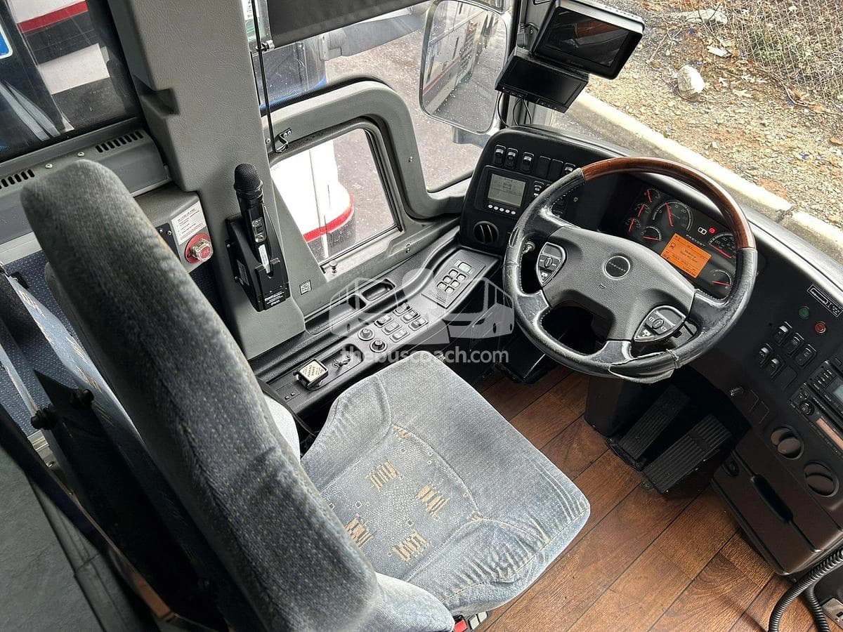 2016 Prevost X3-45 ADA - Image 27