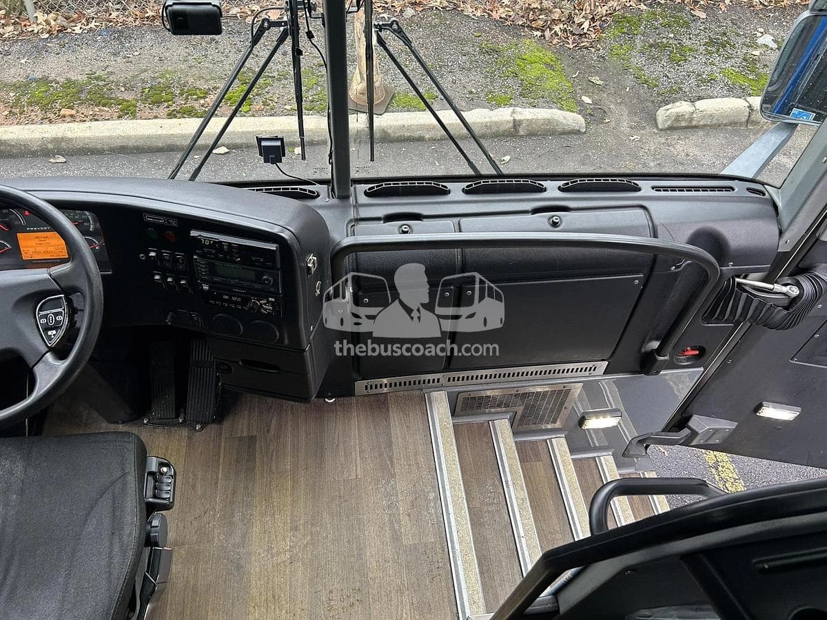 2018 Prevost X3-45 ADA - Image 26