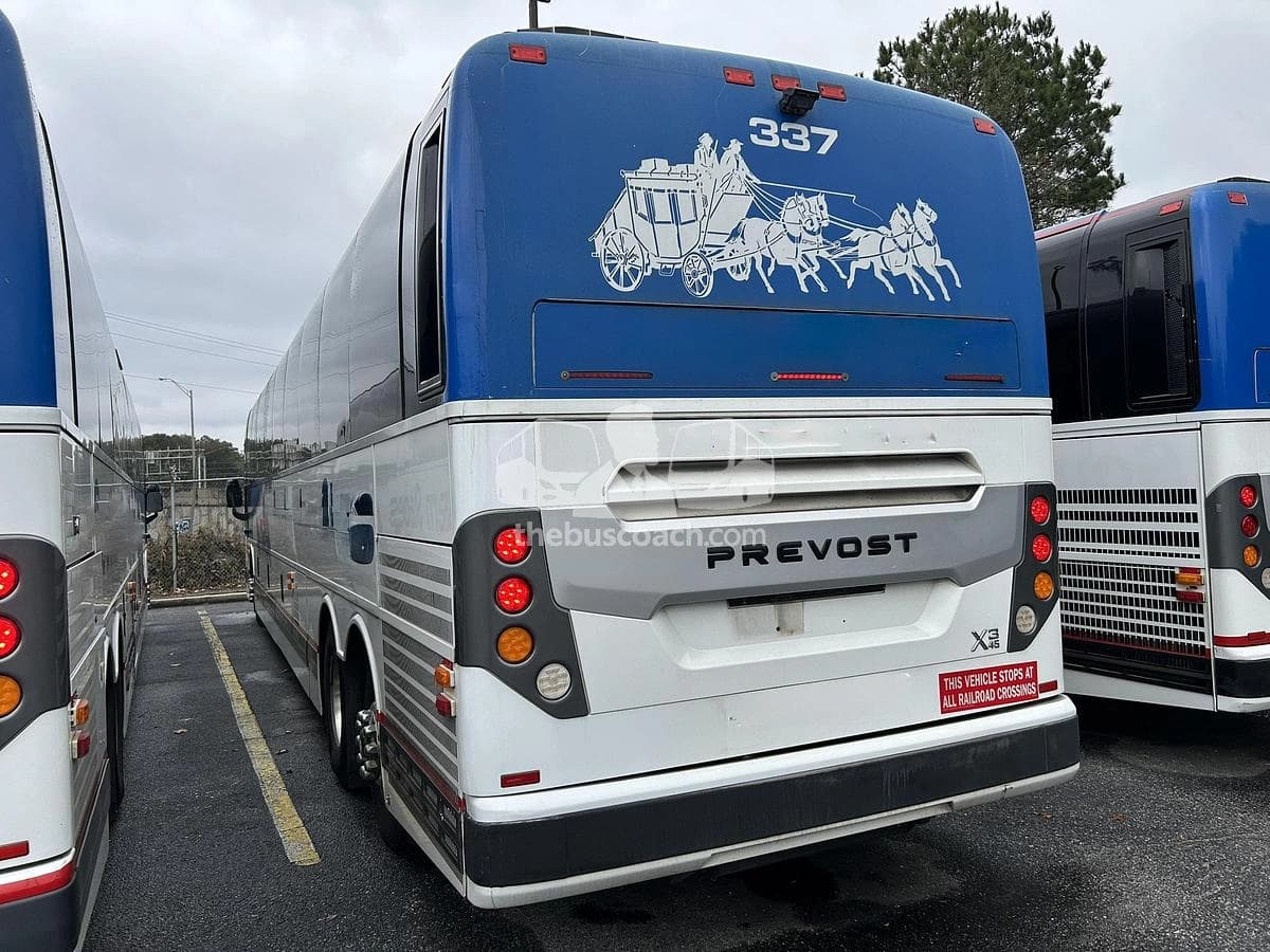 2018 Prevost X3-45 ADA - Image 9