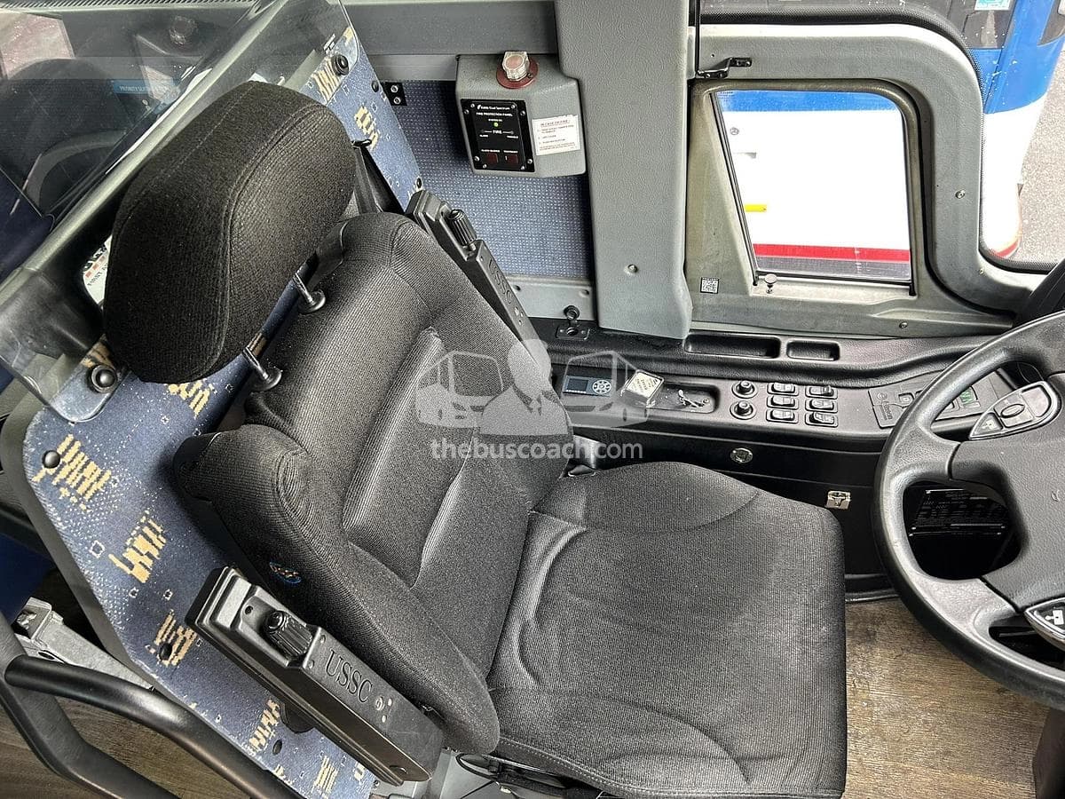 2018 Prevost X3-45 ADA - Image 12