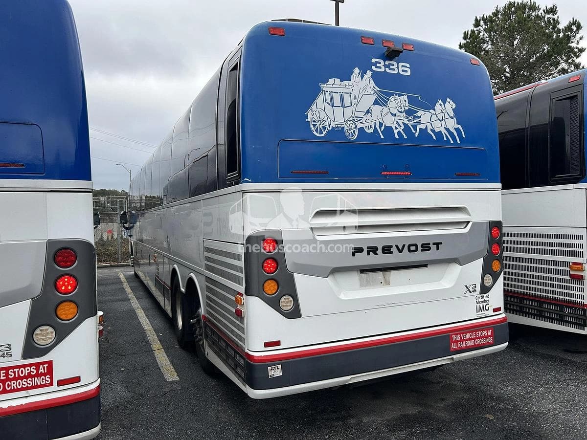2018 Prevost X3-45 ADA - Image 21