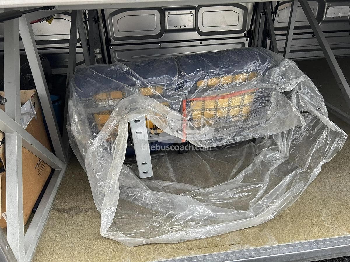 2018 Prevost X3-45 ADA - Image 23