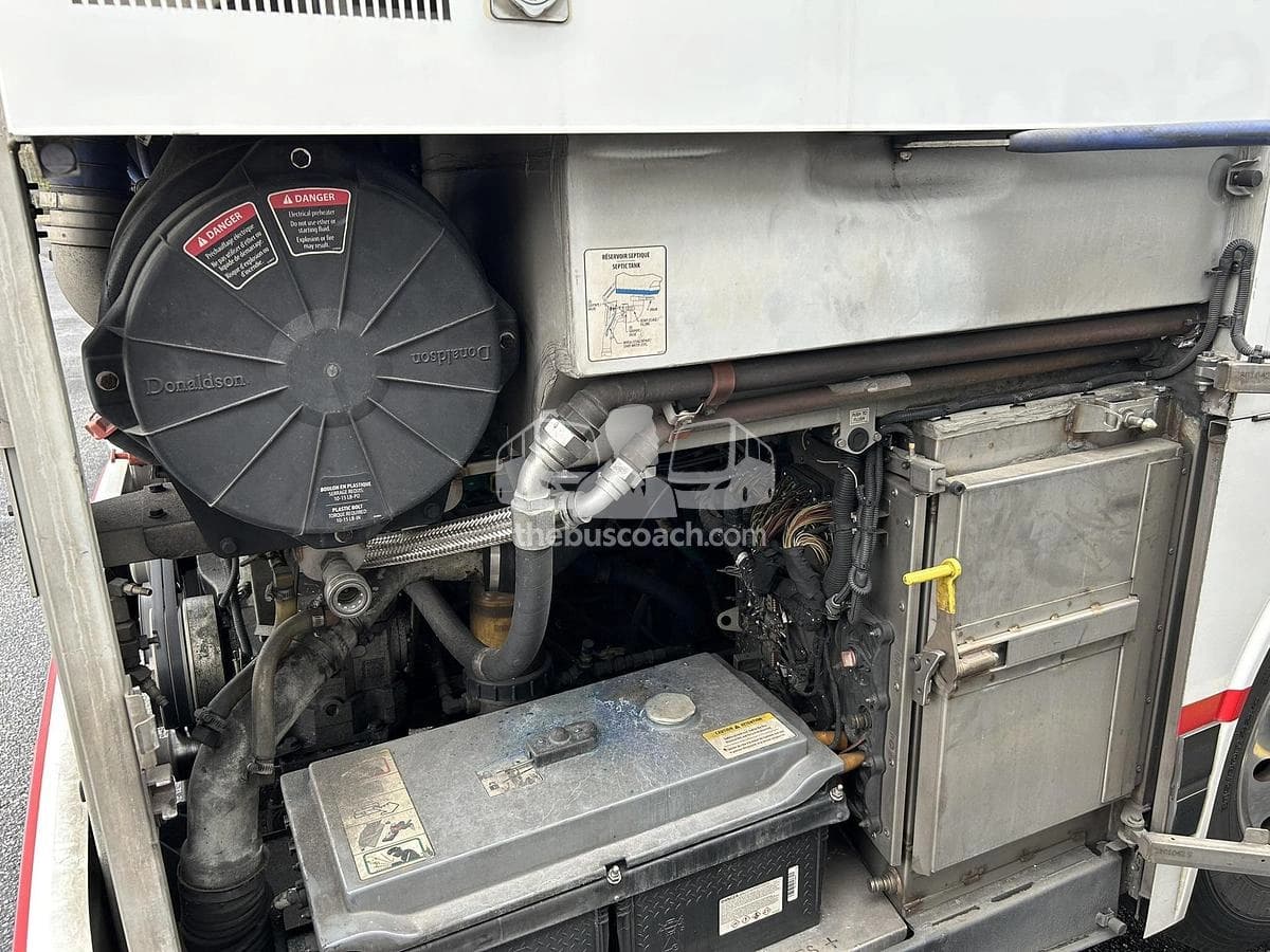 2018 Prevost X3-45 ADA - Image 6