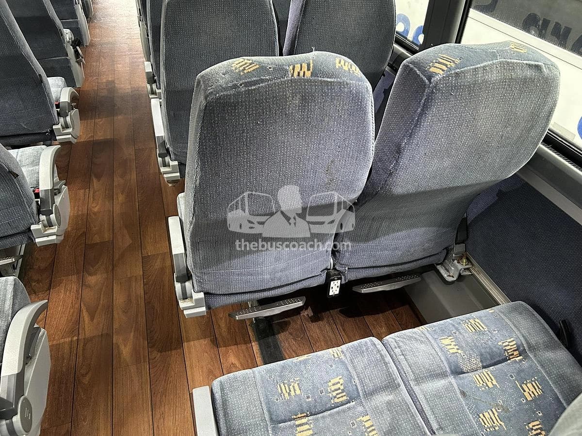 2018 Prevost X3-45 ADA - Image 17