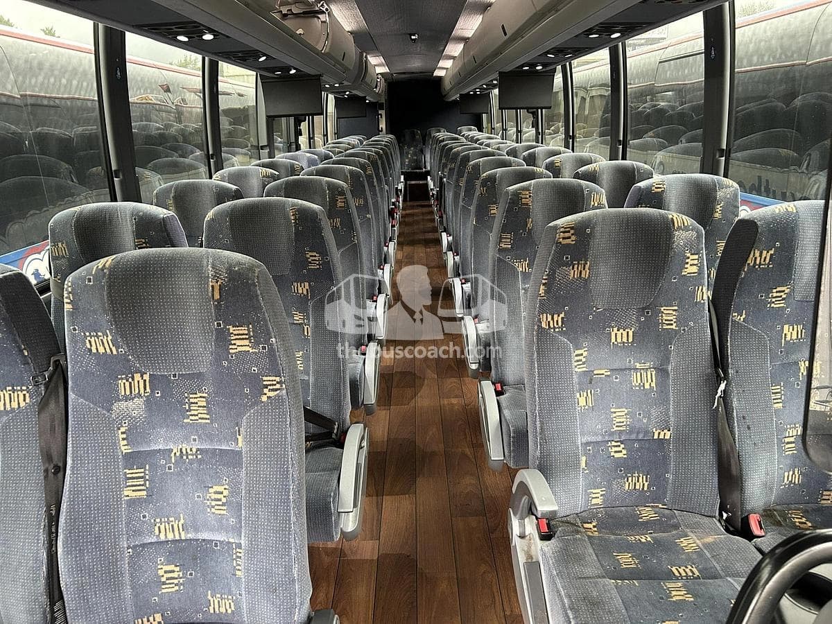 2018 Prevost X3-45 ADA - Image 19