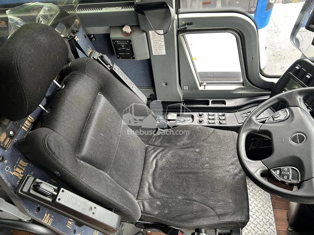 2018 Prevost X3-45 ADA - Image 25