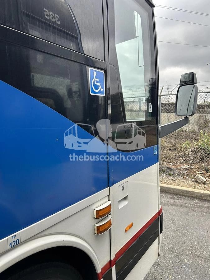 2018 Prevost X3-45 ADA - Image 4