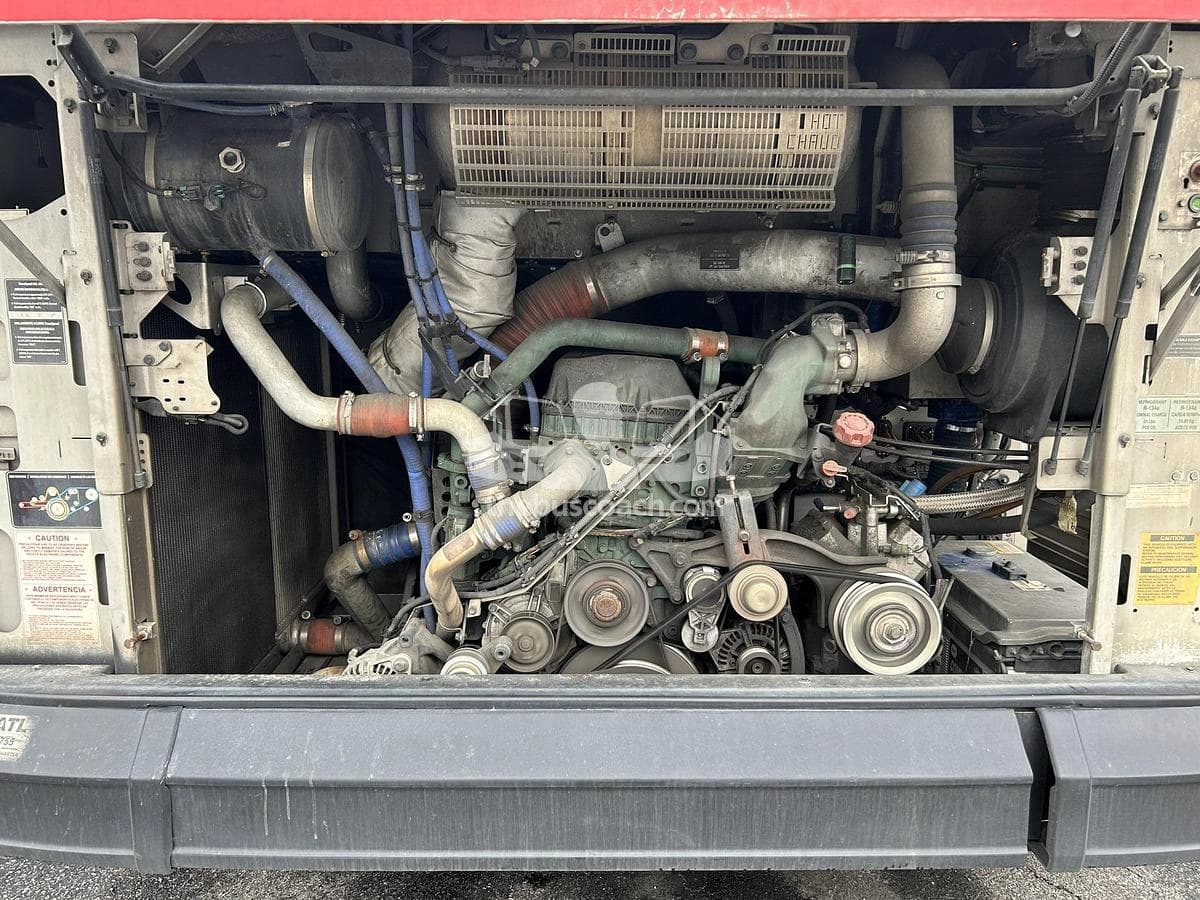 2018 Prevost X3-45 ADA - Image 8