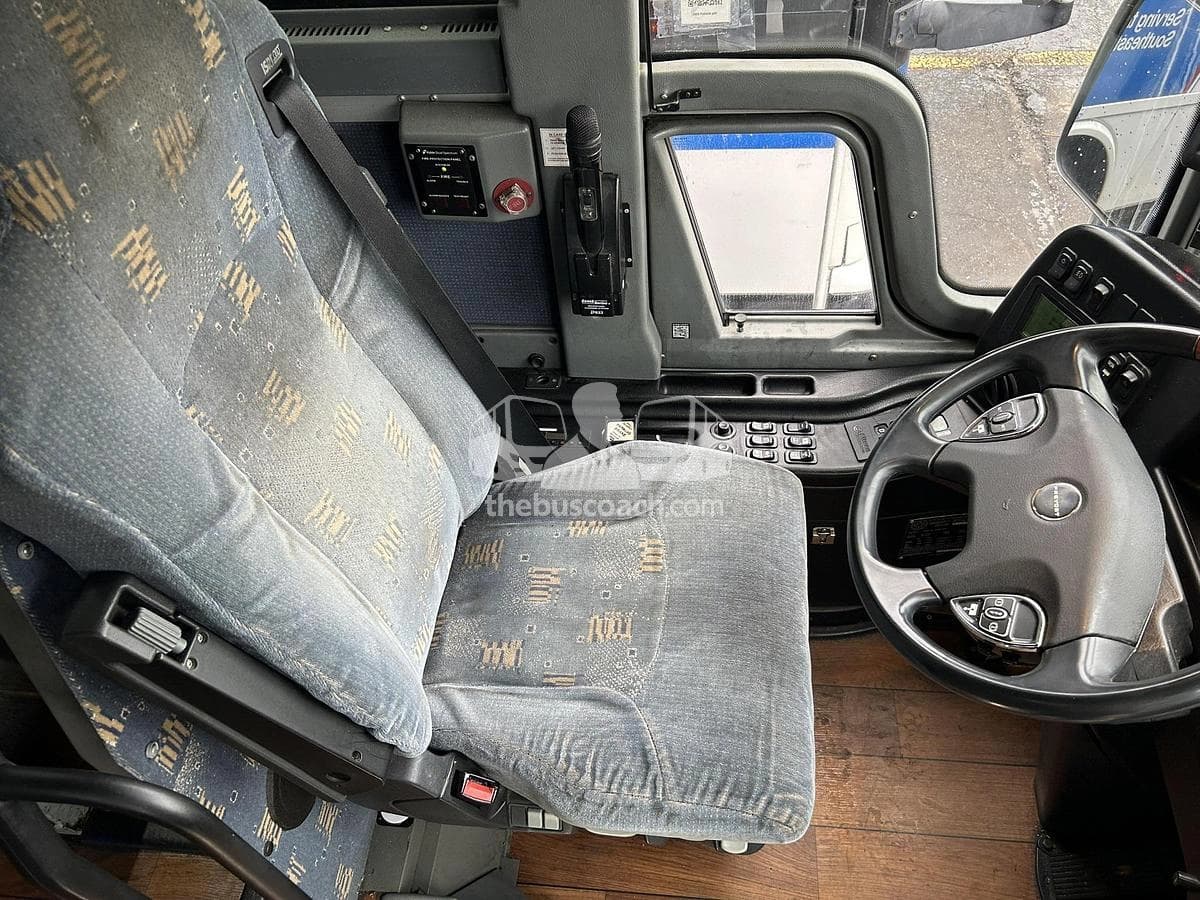 2015 Prevost X3-45 ADA - Image 27