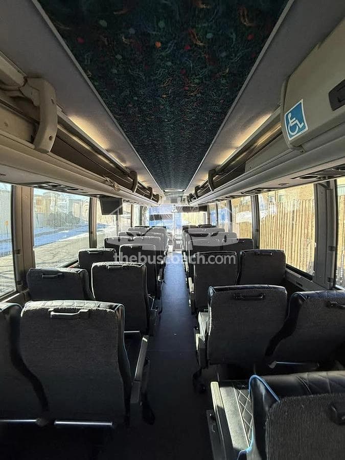 2006 Prevost X3-45 - Image 7