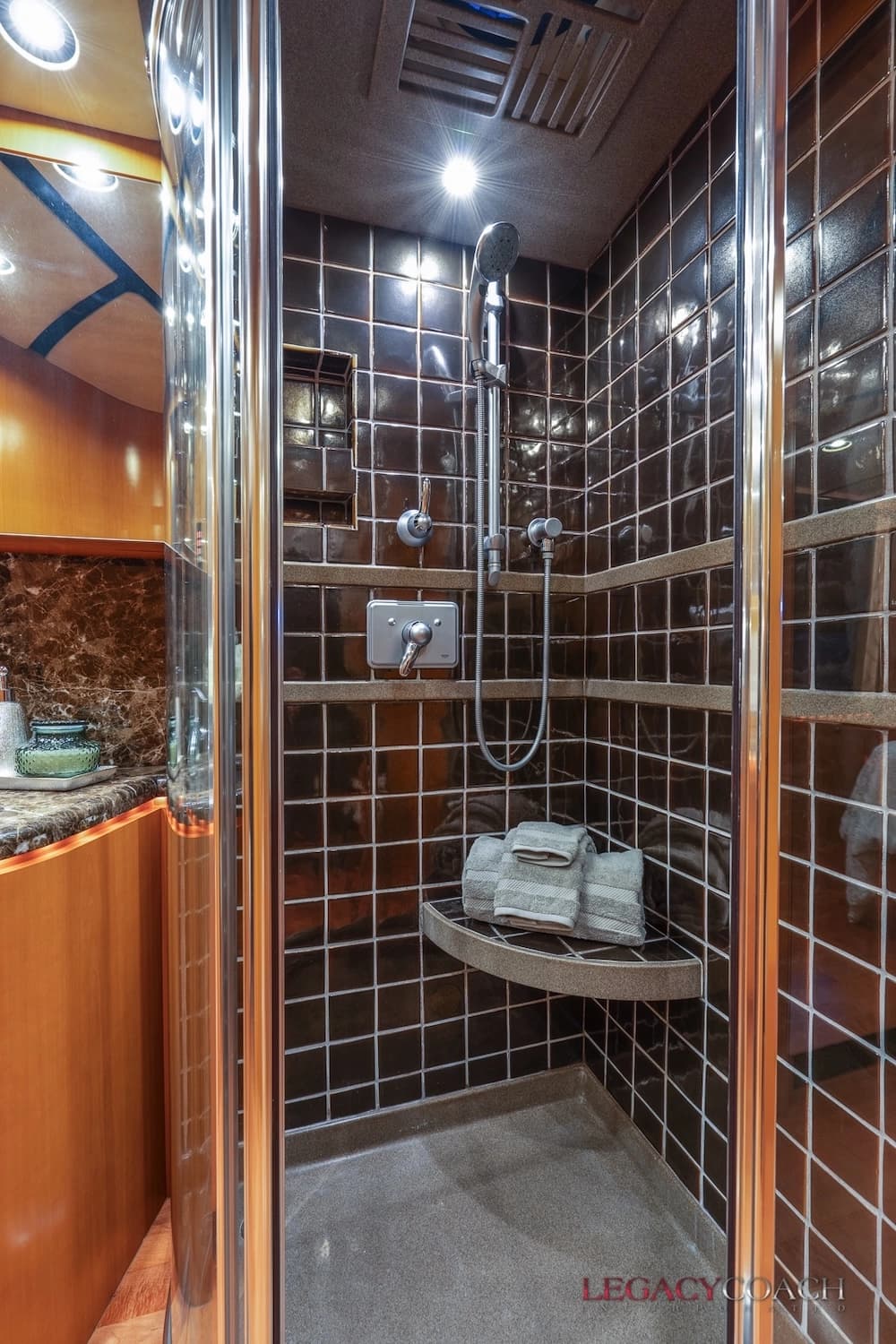 2006 Prevost Marathon H3-45 Coach - Image 14