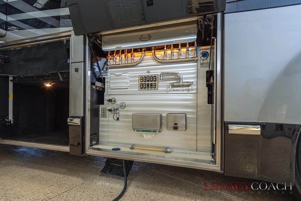 2006 Prevost Marathon H3-45 Coach - Image 49