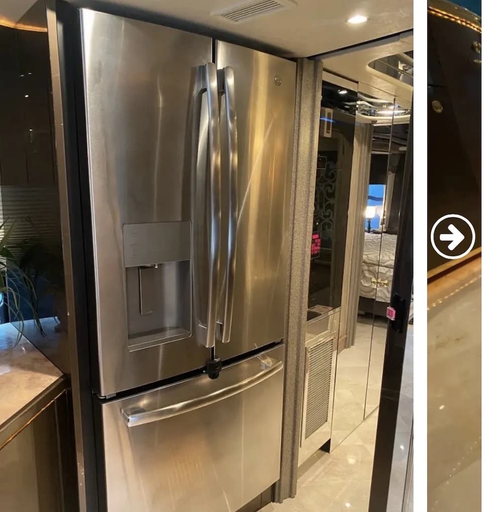 2007 Prevost Featherlite H3-45 Coach - Image 35