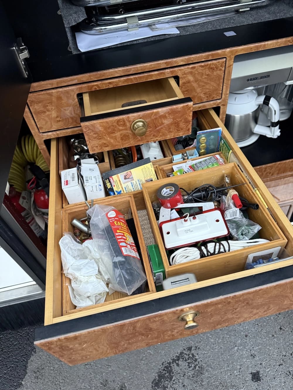 2007 Prevost Featherlite H3-45 Coach - Image 16