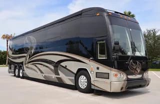 2009 Prevost Featherlite Amadas H3-45 bus