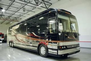 2007 Prevost Marathon XLII bus
