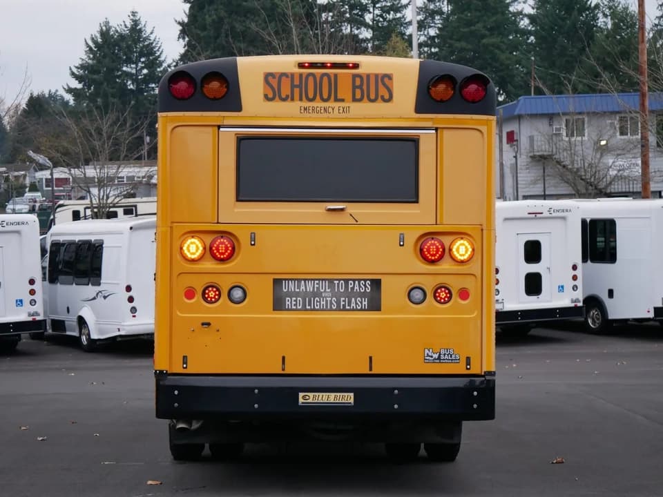 2012 Blue Bird All American - Image 11