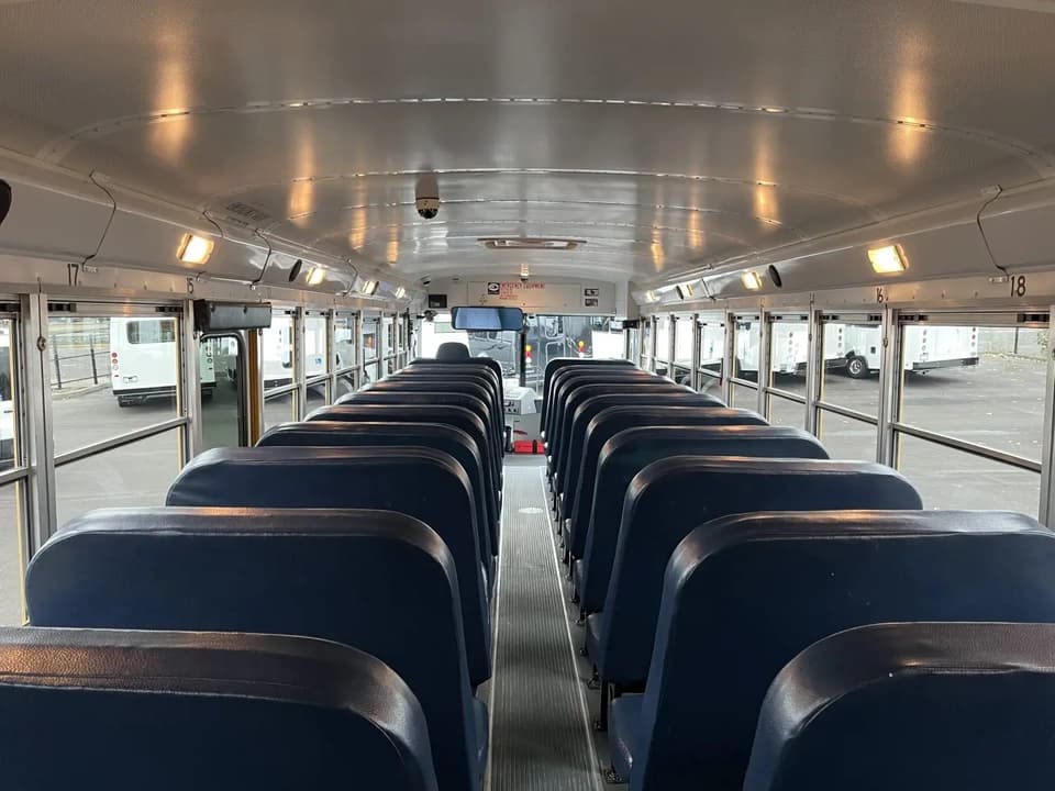 2012 Blue Bird All American - Image 8