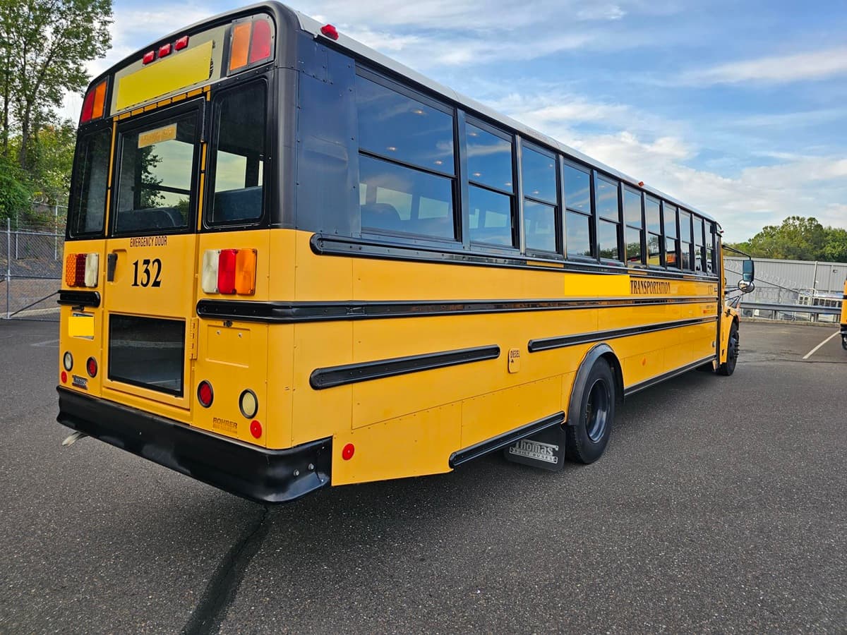 2016 Thomas C2 Air Con 72P - Image 4