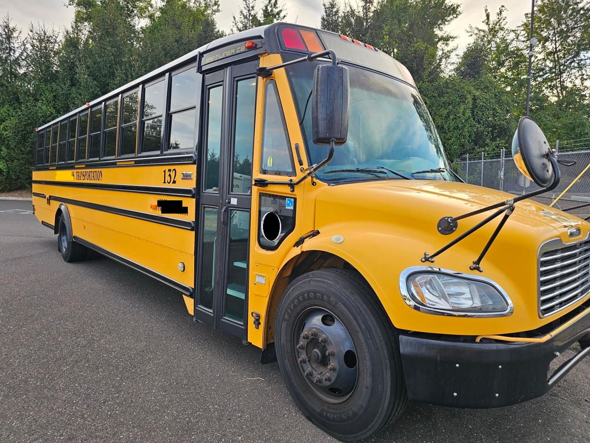 2016 Freightliner  Thomas C2 Saf-T-Liner bus