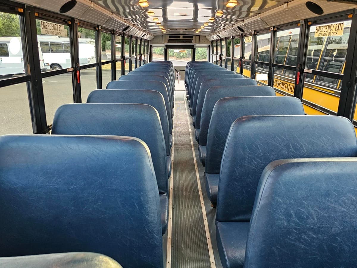 2016 Thomas C2 Air Con 72P - Image 2